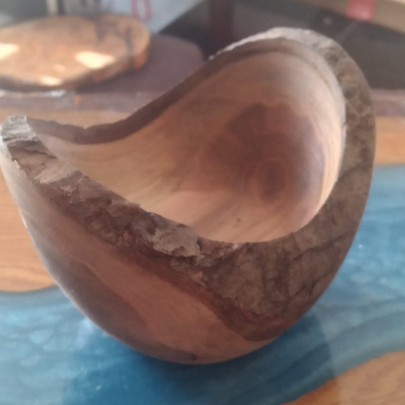 Live Edge Bowl